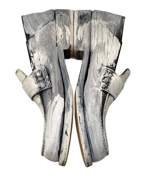 Maison Margiela（メゾンマルジェラ）Maison Margiela (メゾンマルジェラ) 4スティッチ/ペイント ローファー ブラック×ホワイト サイズ:36の古着・服飾アイテム