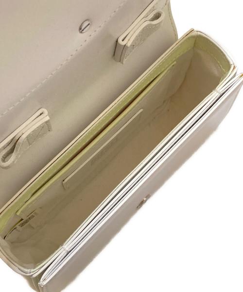 DIESEL（ディーゼル）DIESEL (ディーゼル) D LOGO ワンショルダーバッグ ホワイトの古着・服飾アイテム