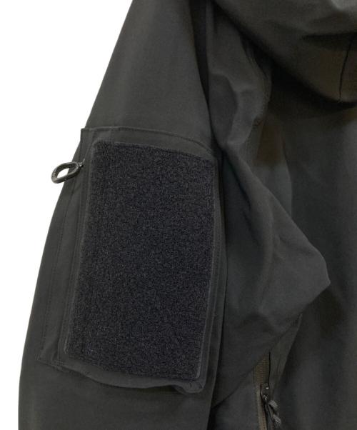 mout recon tailor（マウトリーコンテーラー）mout recon tailor (マウトリーコンテーラー) SHOOTING HARD SHELL ブラック サイズ:46の古着・服飾アイテム