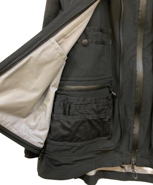 mout recon tailor（マウトリーコンテーラー）mout recon tailor (マウトリーコンテーラー) SHOOTING HARD SHELL ブラック サイズ:46の古着・服飾アイテム