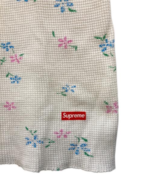 SUPREME（シュプリーム）SUPREME (シュプリーム) Hanes (ヘインズ) Bones Thermal Crew Floral ホワイト サイズ:Ｍの古着・服飾アイテム