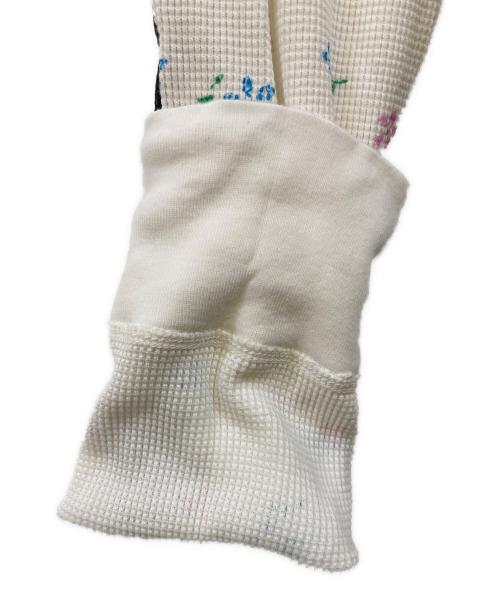 SUPREME（シュプリーム）SUPREME (シュプリーム) Hanes (ヘインズ) Bones Thermal Crew Floral ホワイト サイズ:Ｍの古着・服飾アイテム