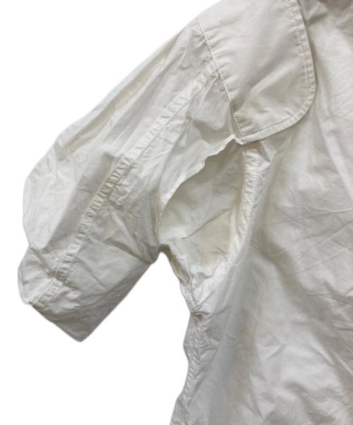 MM6 Maison Margiela（エムエムシックスメゾンマルジェラ）MM6 Maison Margiela (エムエムシックスメゾンマルジェラ) コットンポプリンリバーススリーブシャツ ホワイト サイズ:36の古着・服飾アイテム