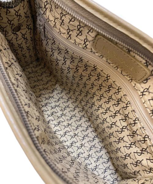 Yves Saint Laurent（イヴサンローラン）Yves Saint Laurent (イヴサンローラン) ジラフパターン セカンドバッグ ベージュの古着・服飾アイテム