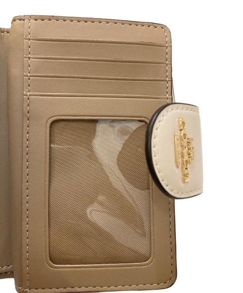 COACH（コーチ）COACH (コーチ) ミディアム コーナー ジップ ウォレット シグネチャー キャンバス ベージュの古着・服飾アイテム