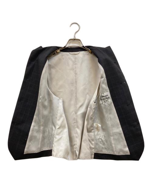 Vivienne Westwood man（ヴィヴィアン ウェストウッド マン）Vivienne Westwood man (ヴィヴィアン ウェストウッド マン) インサイドアウト オーブ 総柄ジレ グレー サイズ:46の古着・服飾アイテム