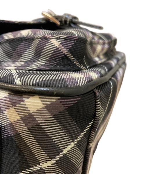 BURBERRY BLUE LABEL（バーバリー ブルー レーベル）BURBERRY BLUE LABEL (バーバリー ブルー レーベル) チェックパターン ショルダーバッグ ブラック×パープルの古着・服飾アイテム