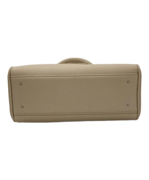 VASIC（ヴァジック）VASIC (ヴァジック) TOMORROW LAND (トゥモローランド) 別注 EVER MINI MINI ハンドバッグ ベージュの古着・服飾アイテム