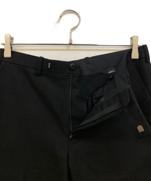 LAD MUSICIAN（ラッドミュージシャン）LAD MUSICIAN (ラッドミュージシャン) WOOL GABARDINE STRAIGHT SLACKS ブラック サイズ:42の古着・服飾アイテム