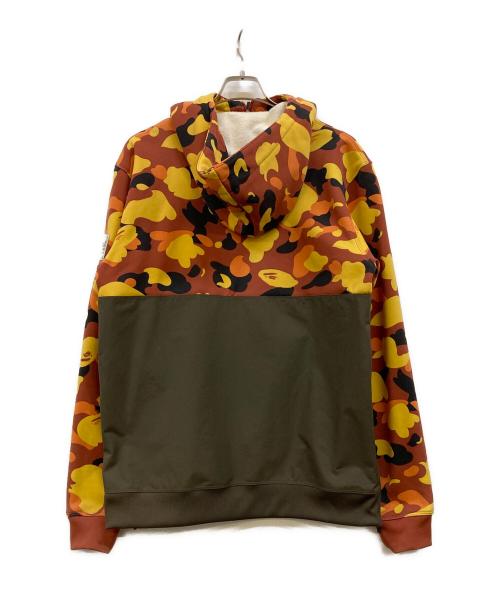 A BATHING APE（アベイシングエイプ）A BATHING APE (アベイシングエイプ) 1ST CAMO HALF ZIP PULLOVER HOODIE オレンジ サイズ:Ｌの古着・服飾アイテム