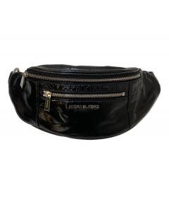 中古・古着通販】COACH (コーチ) Triangle Sling Bag グレー｜ブランド