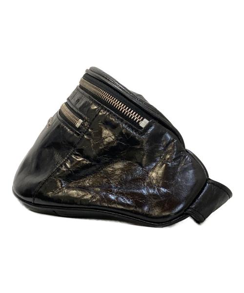 MICHAEL KORS（マイケルコース）MICHAEL KORS (マイケルコース) Medium Crinkled Calf Leather Belt Bag ブラックの古着・服飾アイテム