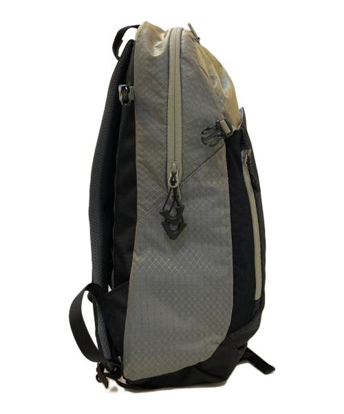 MILLET（ミレー）MILLET (ミレー) バックパック/UBIC 20L ブラック×ブルーの古着・服飾アイテム