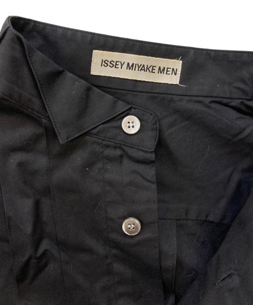 ISSEY MIYAKE MEN（イッセイミヤケメン）ISSEY MIYAKE MEN (イッセイミヤケメン) カッタウェイ フロントプリーツシャツ ブラック サイズ:XLの古着・服飾アイテム