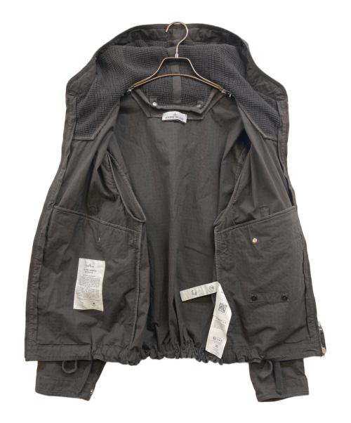 STONE ISLAND（ストーンアイランド）STONE ISLAND (ストーンアイランド) CAPOSPALLA ナイロンジャケット グレー サイズ:Sの古着・服飾アイテム