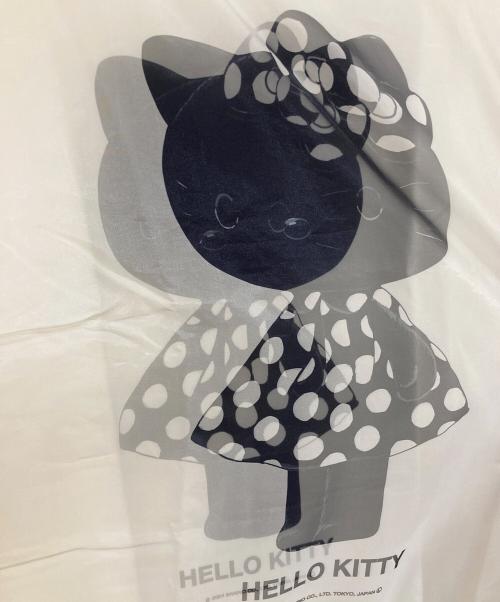 TRIPPY MIKIO ART（トリッピーミキオアート）TRIPPY MIKIO ART (トリッピーミキオアート) HELLO KITTY (ハローキティ) HELLO KITTY DOTS ONEPIECE Tee ホワイト サイズ:XL 未使用品の古着・服飾アイテム