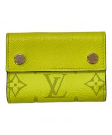 LOUIS VUITTON（ルイ ヴィトン）の古着「タイガラマ ジョーヌ コンパクトウォレット」｜イエロー