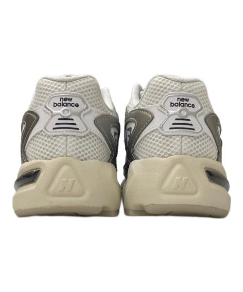 NEW BALANCE（ニューバランス）NEW BALANCE (ニューバランス) ML725CG ホワイト×シルバー サイズ:26㎝ 未使用品の古着・服飾アイテム