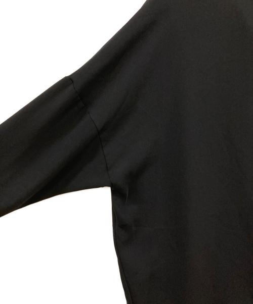 RIM.ARK（リムアーク）RIM.ARK (リムアーク) Curve hem light SH ブラック サイズ:FREEの古着・服飾アイテム