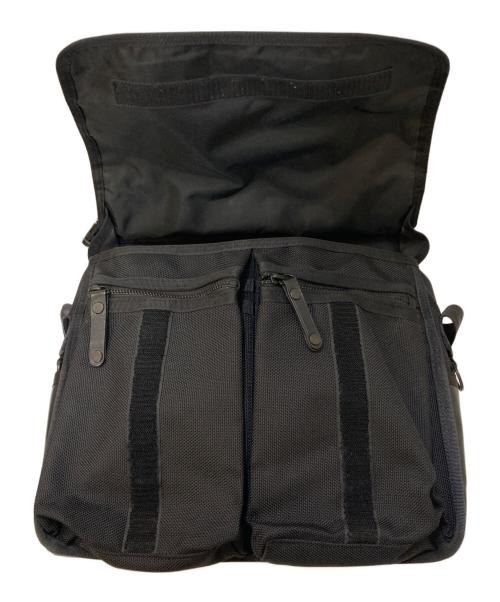 PORTER（ポーター）PORTER (ポーター) HEAT ショルダーバッグ ブラックの古着・服飾アイテム