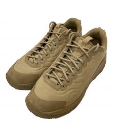 THE NORTH FACE（ザ ノース フェイス）の古着「SCRAMBLER GTX」｜ベージュ