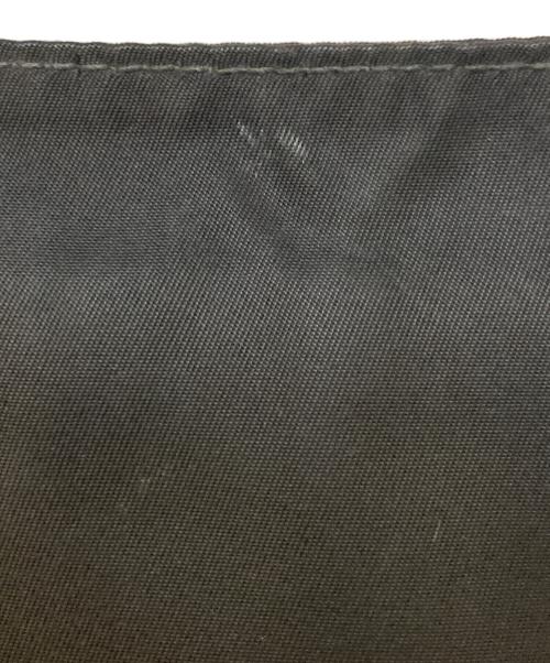 PRADA（プラダ）PRADA (プラダ) 三角ロゴプレート テスート ショルダーバッグ ブラックの古着・服飾アイテム