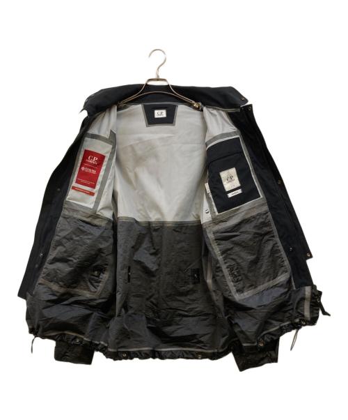 C.P COMPANY（シーピーカンパニー）C.P COMPANY (シーピーカンパニー) GORE TEX 3L INFINIUM LA 500 MIGLIA JACKET ブラック サイズ:54の古着・服飾アイテム