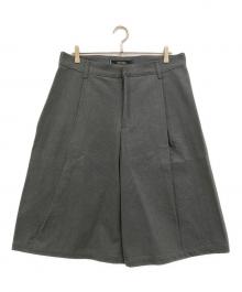 SEVENTH×BEAMS（セブンス×ビームス）の古着「別注 BERMUDA PLEAT SHORT」｜グレー