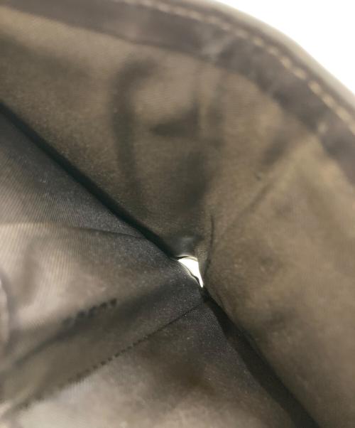 FENDI（フェンディ）FENDI (フェンディ) ズッカ柄 3つ折り コンパクトウォレット ブラウン サイズ:下記参照の古着・服飾アイテム