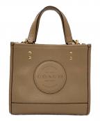 COACHコーチ）の古着「デンプシー トート 22 2WAYトートバッグ」｜ブラウン