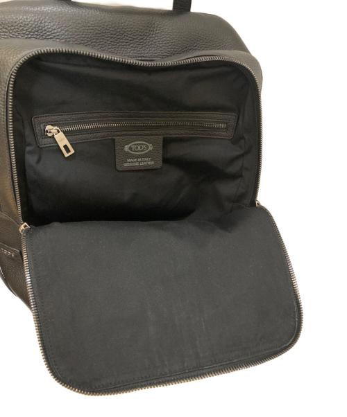 TOD'S（トッズ）TOD'S (トッズ) レザーリュック ブラックの古着・服飾アイテム