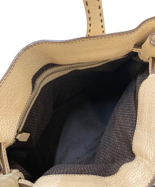 TOD'S（トッズ）TOD'S (トッズ) D ステッチデザイン レザートートバッグ アイボリーの古着・服飾アイテム