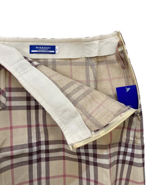 BURBERRY BLUE LABEL（バーバリー ブルー レーベル）BURBERRY BLUE LABEL (バーバリー ブルー レーベル) ノバチェックスカート ベージュ サイズ:38 未使用品の古着・服飾アイテム