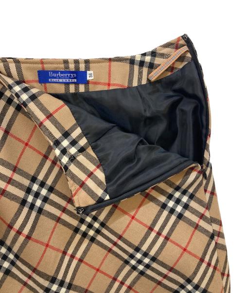 BURBERRY BLUE LABEL（バーバリー ブルー レーベル）BURBERRY BLUE LABEL (バーバリー ブルー レーベル) ノバチェックスカート ベージュ サイズ:36の古着・服飾アイテム