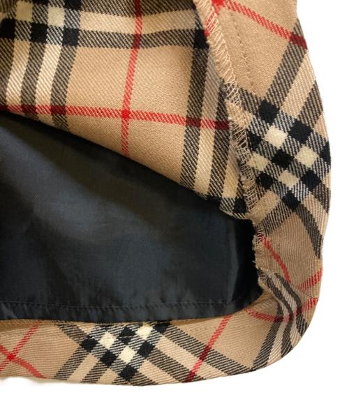 BURBERRY BLUE LABEL（バーバリー ブルー レーベル）BURBERRY BLUE LABEL (バーバリー ブルー レーベル) ノバチェックスカート ベージュ サイズ:36の古着・服飾アイテム