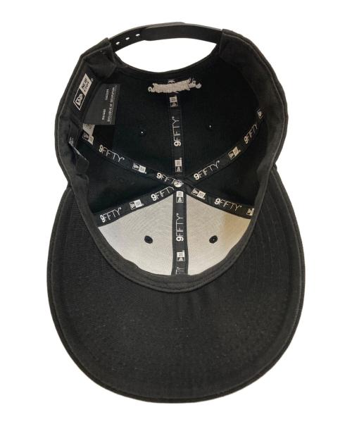 UNDERCOVER（アンダーカバー）UNDERCOVER (アンダーカバー) New Era (ニューエラ) ロゴ刺繍 コラボキャップ ブラックの古着・服飾アイテム