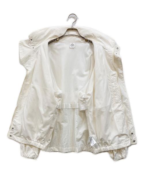 OUTDOOR PRODUCTS（アウトドア プロダクツ）OUTDOOR PRODUCTS (アウトドア プロダクツ) 撥水アスレチックブルゾン ホワイト サイズ:Ｍの古着・服飾アイテム