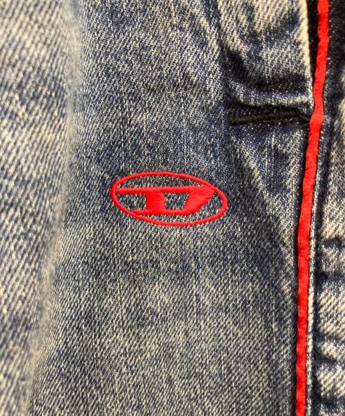 DIESEL（ディーゼル）DIESEL (ディーゼル) D-AXFOR-S SWEAT JEANS インディゴ サイズ:Ｍの古着・服飾アイテム