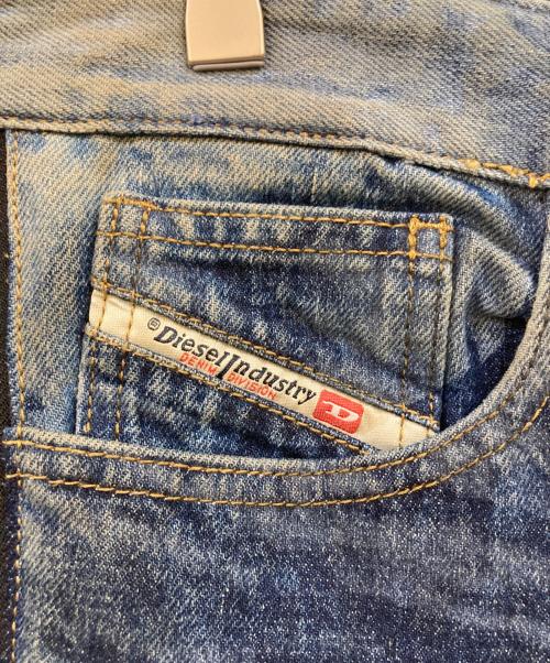 DIESEL（ディーゼル）DIESEL (ディーゼル) D-RISE ZIP/デニムパンツ インディゴ サイズ:ｗ32 未使用品の古着・服飾アイテム