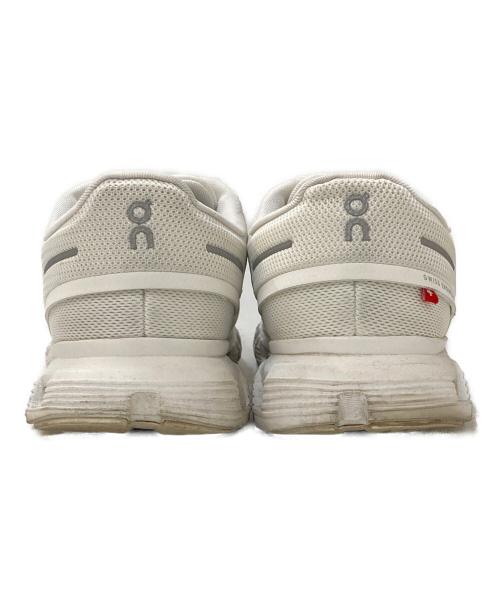 on（オン）On (オン) CLOUD 6 ホワイト サイズ:26㎝の古着・服飾アイテム