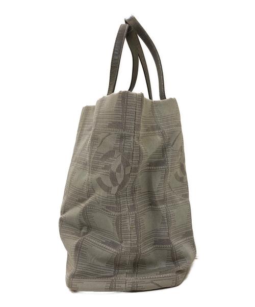CHANEL（シャネル）CHANEL (シャネル) ニュートラベルライン ココマーク トートバッグ MM グレー サイズ:MMの古着・服飾アイテム