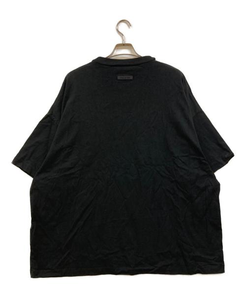 FOG ESSENTIALS（フィアオブゴッド エッセンシャル）FOG ESSENTIALS (フィアオブゴッド エッセンシャル) Tシャツ ブラック サイズ:Ｌの古着・服飾アイテム