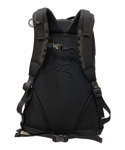 ARC'TERYX（アークテリクス）ARC'TERYX (アークテリクス) ARRO22バックパック ブラックの古着・服飾アイテム