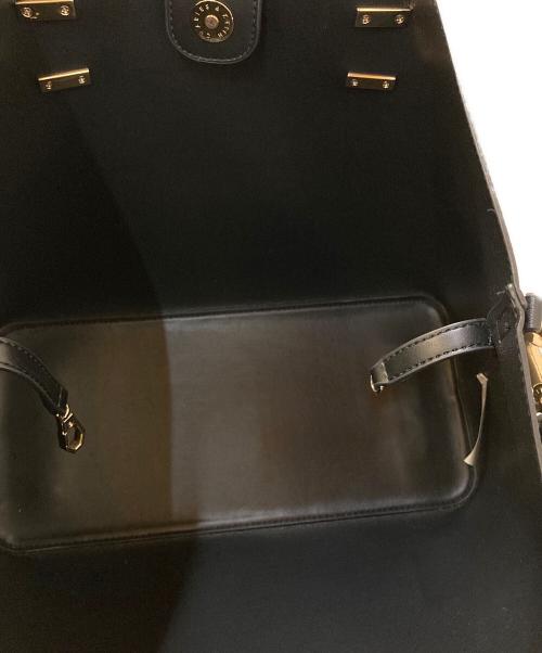 CHARLES & KEITH（チャールズアンドキース）CHARLES & KEITH (チャールズアンドキース) ポーチ付きダブルハンドル シャナイアスラウチーバッグ ブラックの古着・服飾アイテム
