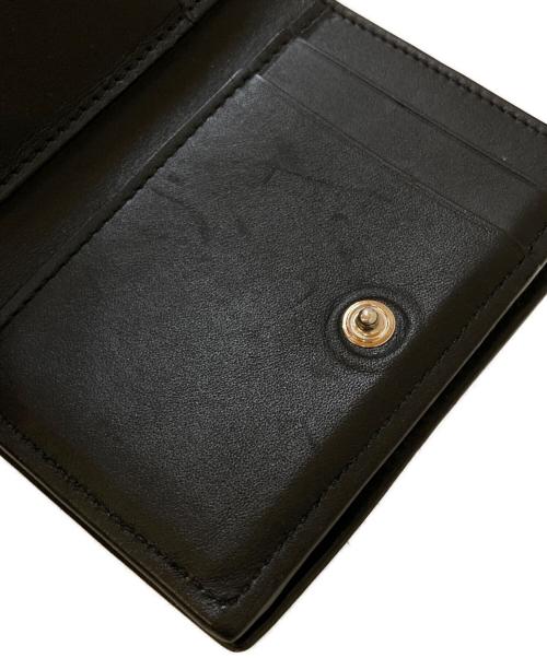 LOEWE（ロエベ）LOEWE (ロエベ) アナグラム サテンカーフ トライフォールド レザーウォレット ブラックの古着・服飾アイテム