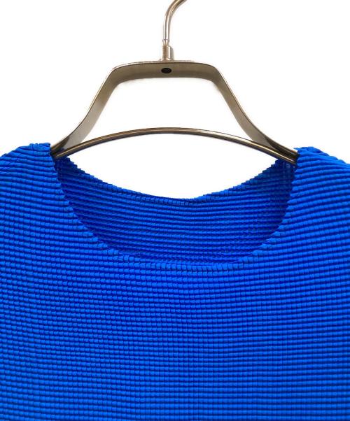 ISSEY MIYAKE（イッセイミヤケ）ISSEY MIYAKE (イッセイミヤケ) プリーツカットソー ブルー サイズ:3の古着・服飾アイテム