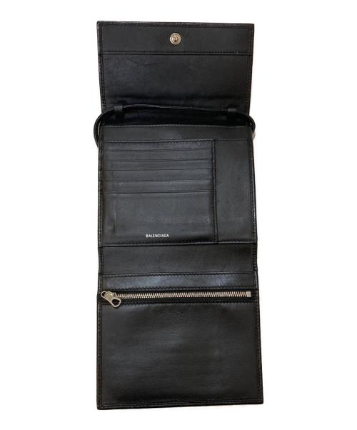 BALENCIAGA（バレンシアガ）BALENCIAGA (バレンシアガ) Bロゴショルダーウォレット ブラックの古着・服飾アイテム