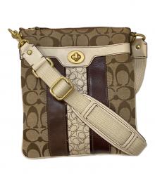 COACH（コーチ）の古着「ターンロック パッチワーク シグネチャー ショルダーバッグ」｜ベージュ