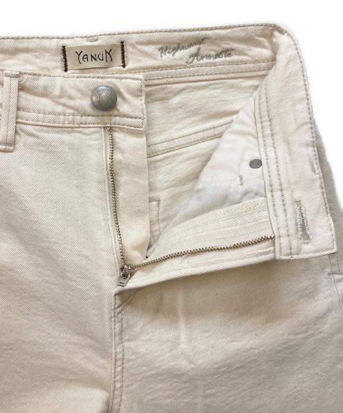 YANUK（ヤヌーク）YANUK (ヤヌーク) HIGH WAIST ANNETTE ホワイト サイズ:24の古着・服飾アイテム