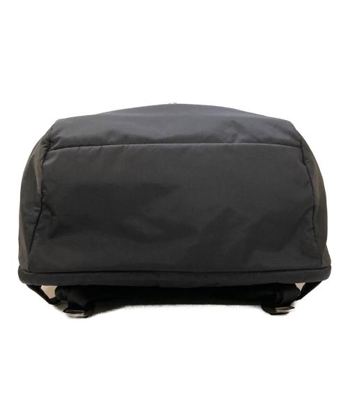 BLACK LABEL CRESTBRIDGE（ブラックレーベル クレストブリッジ）BLACK LABEL CRESTBRIDGE (ブラックレーベル クレストブリッジ) ライトウェイトバックパック ブラックの古着・服飾アイテム